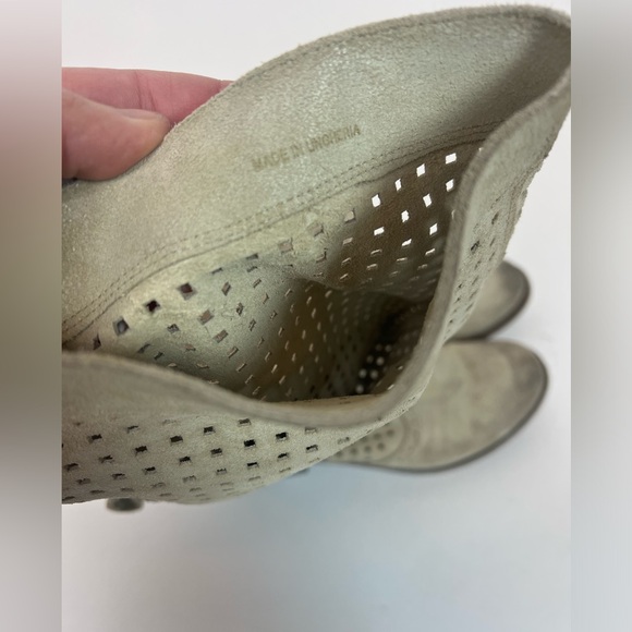 Vintage 2000s Tan/Ivory Diesel Unique Preforated Cowboy Boots Size EU 37 - Picture 11 of 14